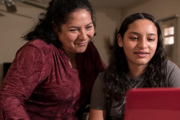 A single mother attends a job training workshop in Bogota, reflecting the opportunities provided by government subsidy programs.